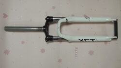 Ön maşa kilitlenebilir-Suntour XCT