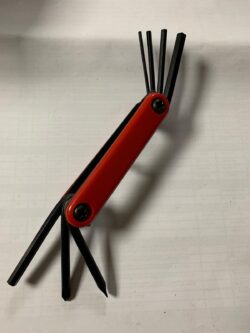 Bisiklet alyan çakısı